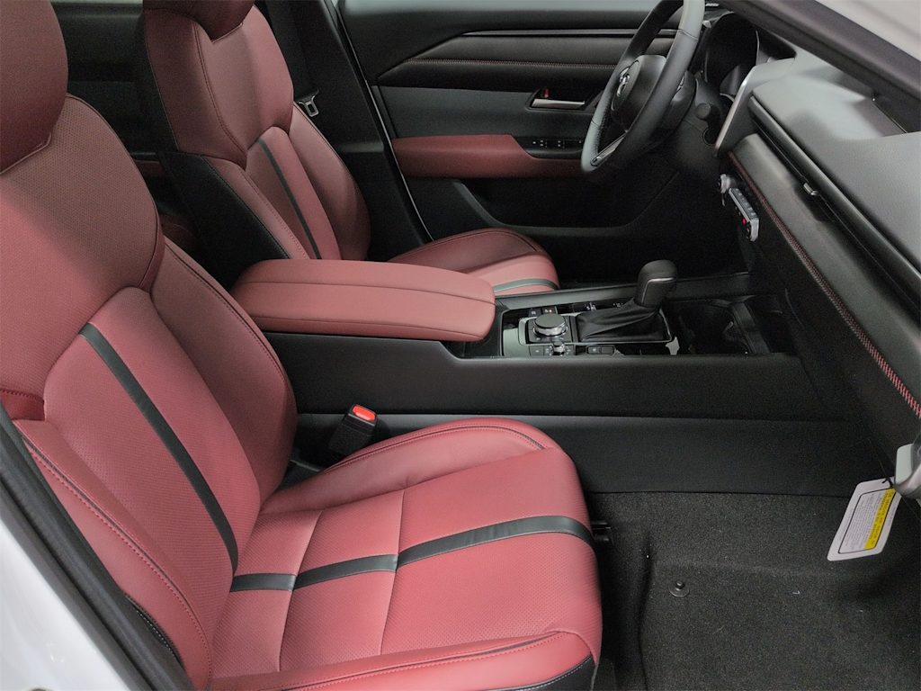 Thumbnail: 2026 Mazda CX-50 - 12