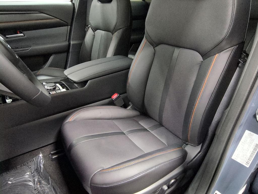 Thumbnail: 2026 Mazda CX-50 - 11