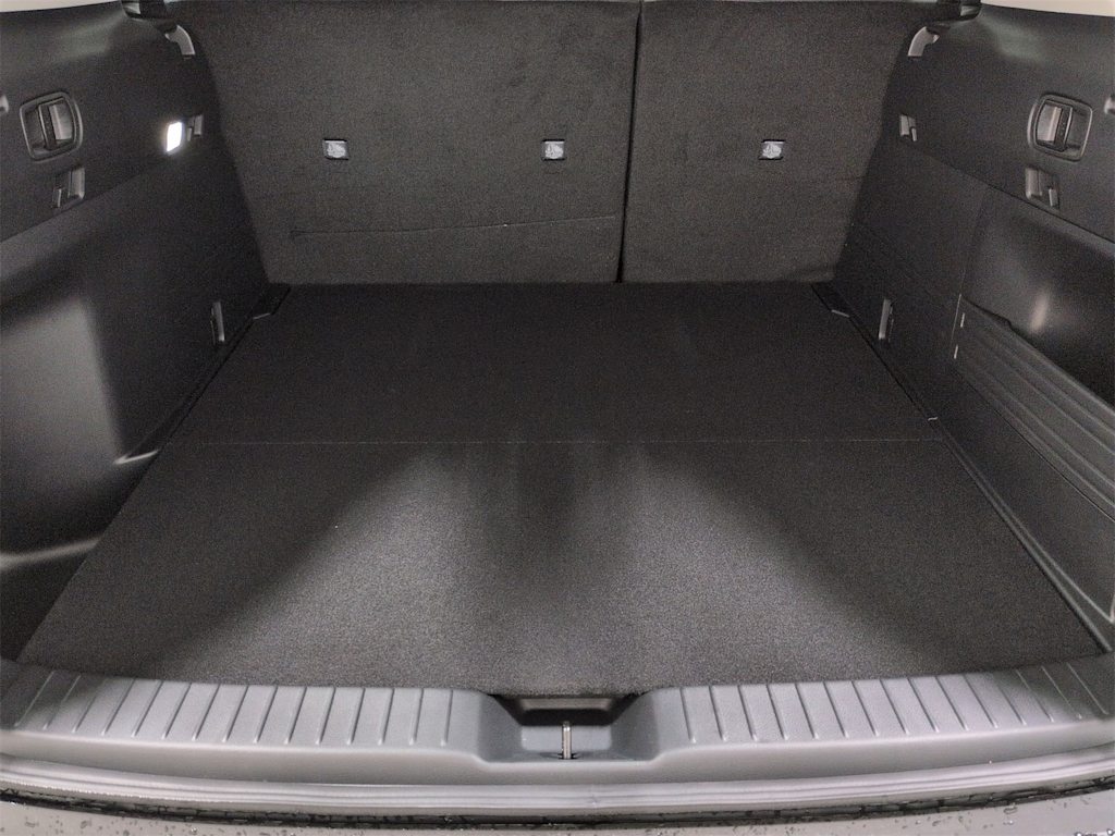 Thumbnail: 2025 Mazda CX-50 - 18