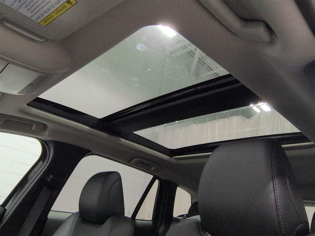 Thumbnail: 2026 Mazda CX-50 - 28