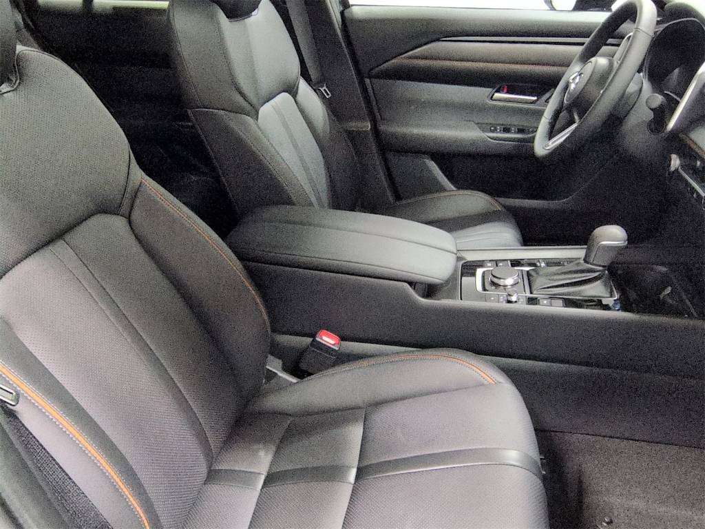 Thumbnail: 2026 Mazda CX-50 - 12