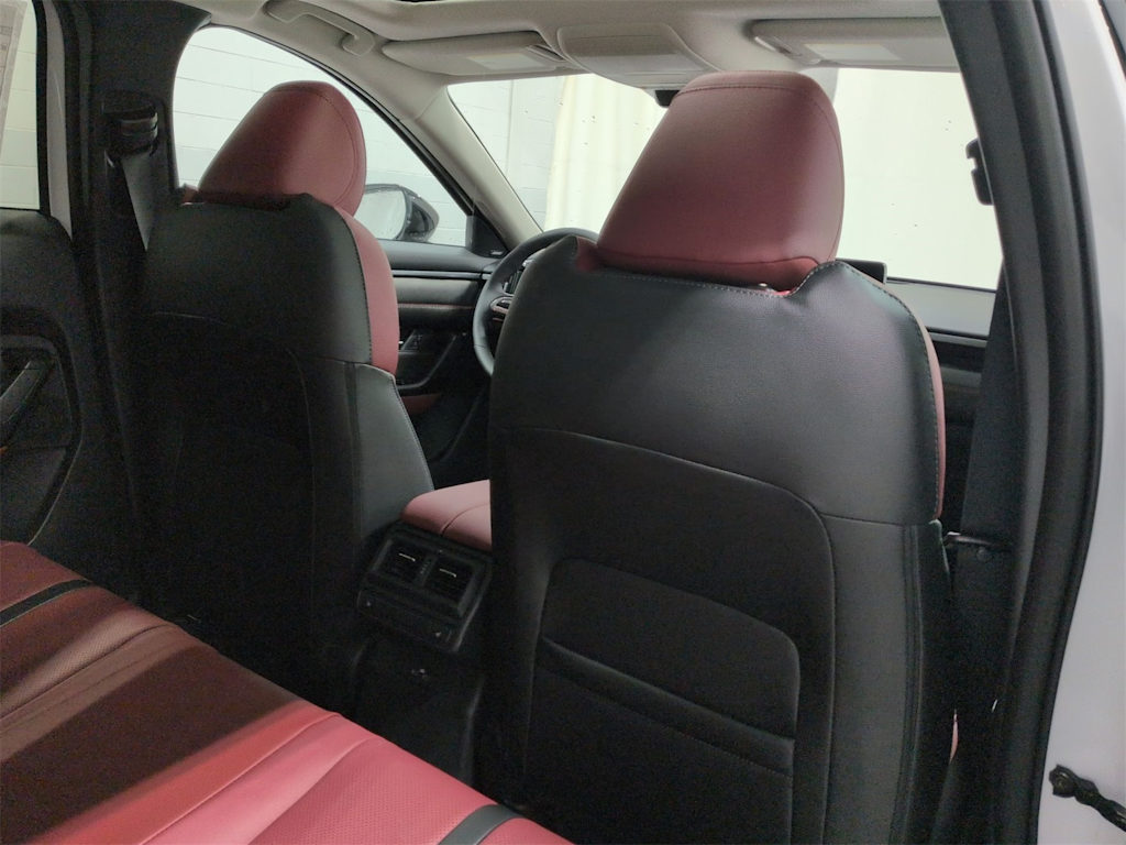 Thumbnail: 2026 Mazda CX-50 - 13