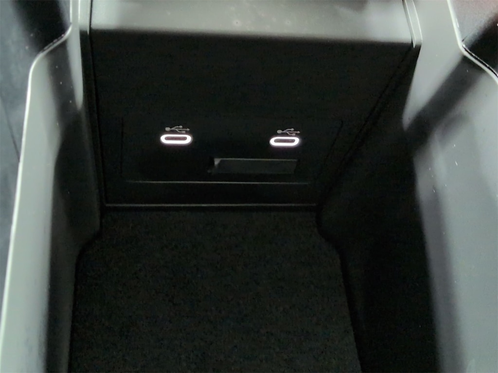 Thumbnail: 2026 Mazda CX-50 - 36