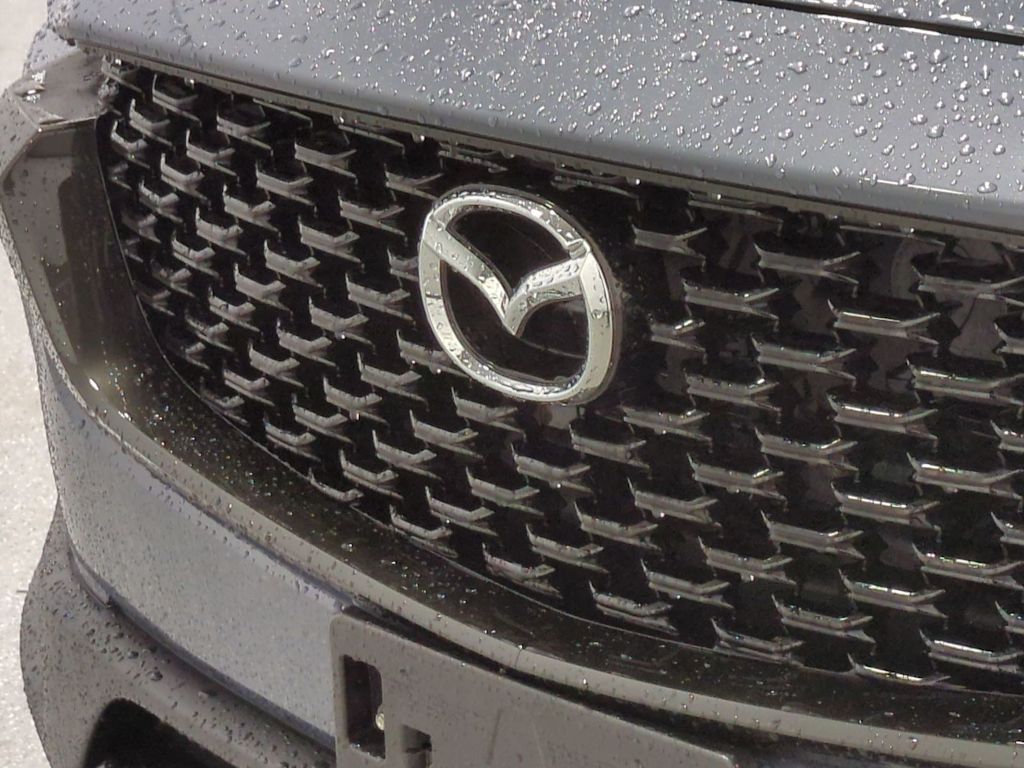 Thumbnail: 2025 Mazda CX-50 - 7