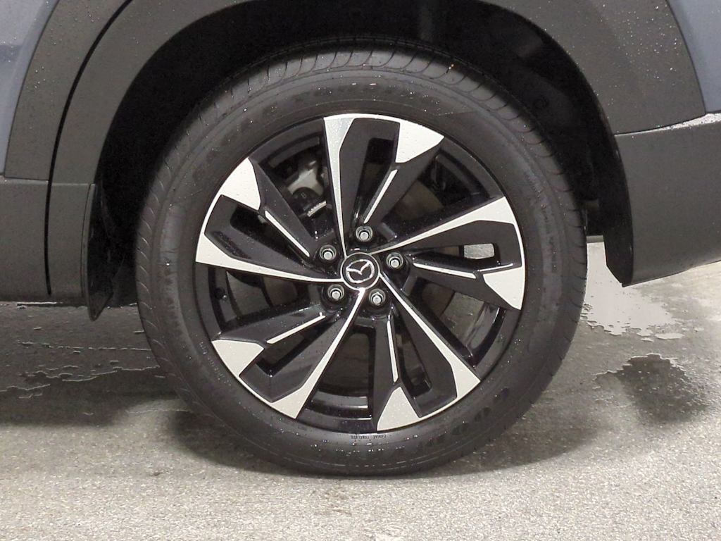 Thumbnail: 2025 Mazda CX-50 - 8