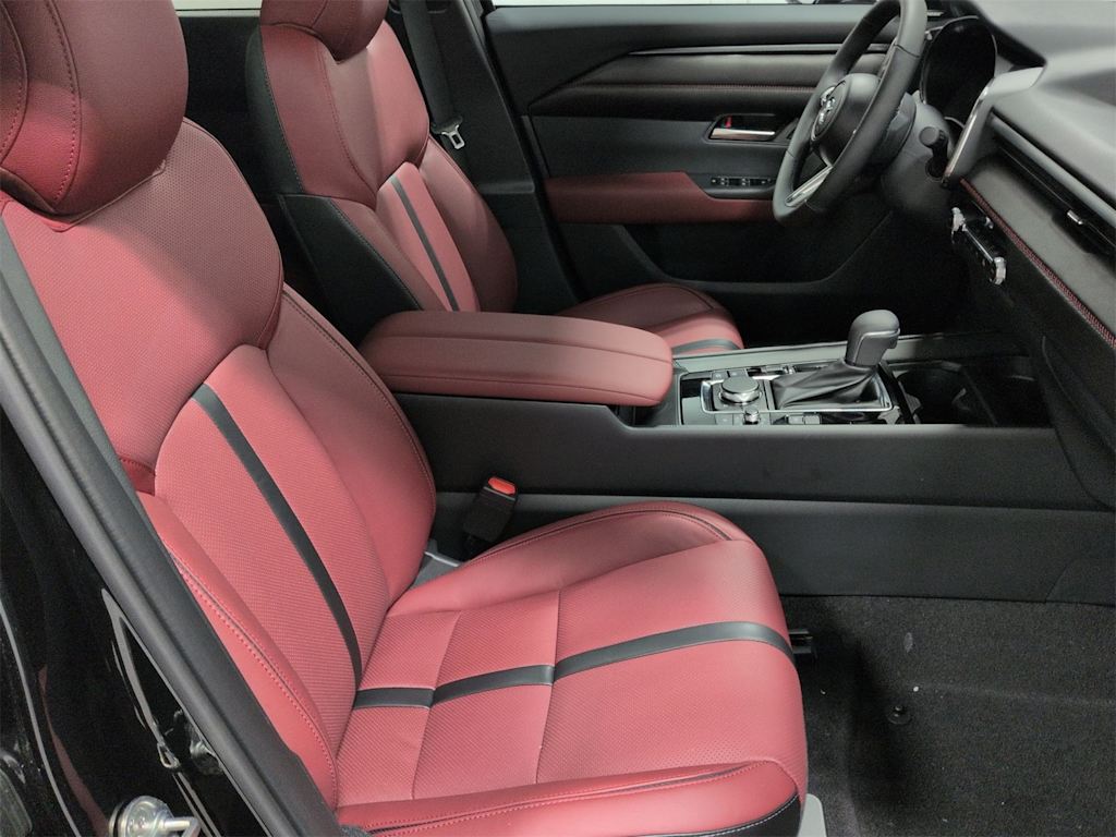 Thumbnail: 2026 Mazda CX-50 - 12