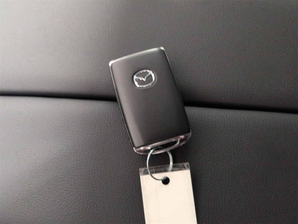 Thumbnail: 2025 Mazda CX-50 - 19