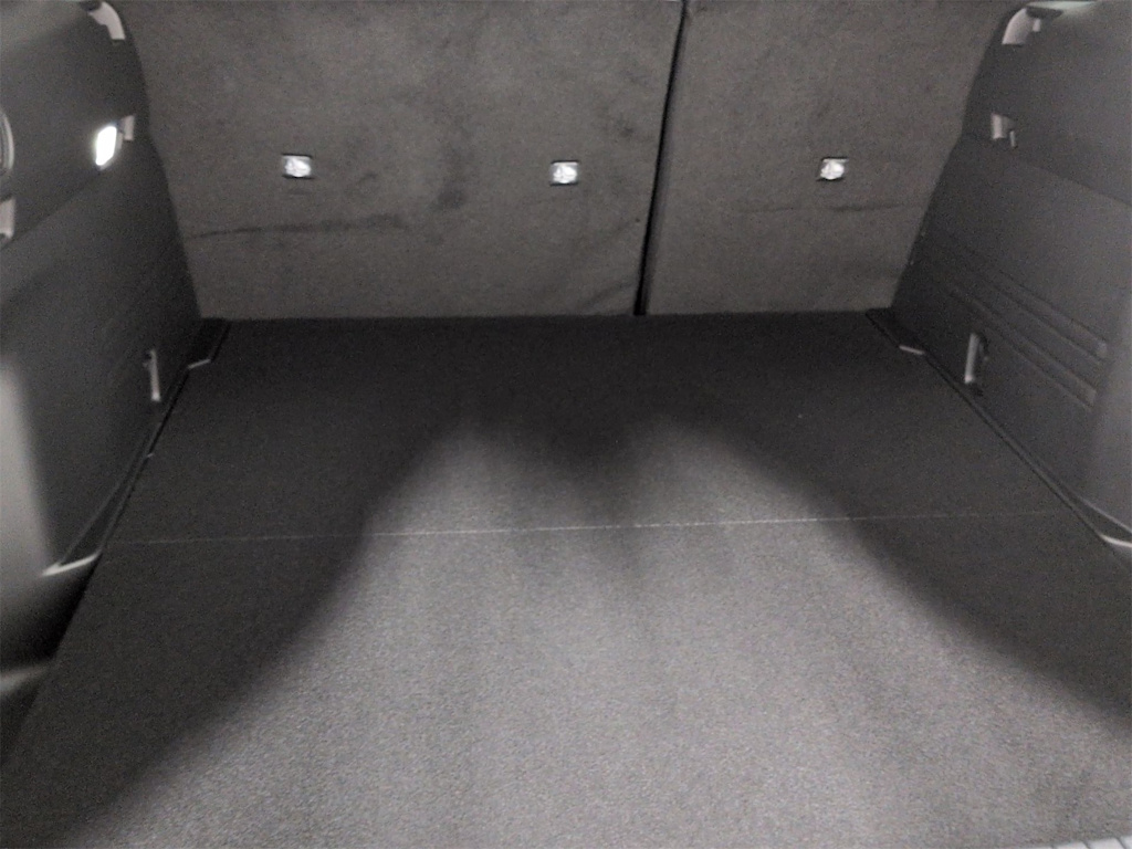 Thumbnail: 2025 Mazda CX-50 - 18