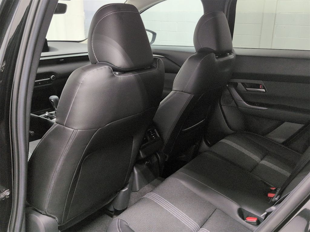 Thumbnail: 2025 Mazda CX-50 - 13