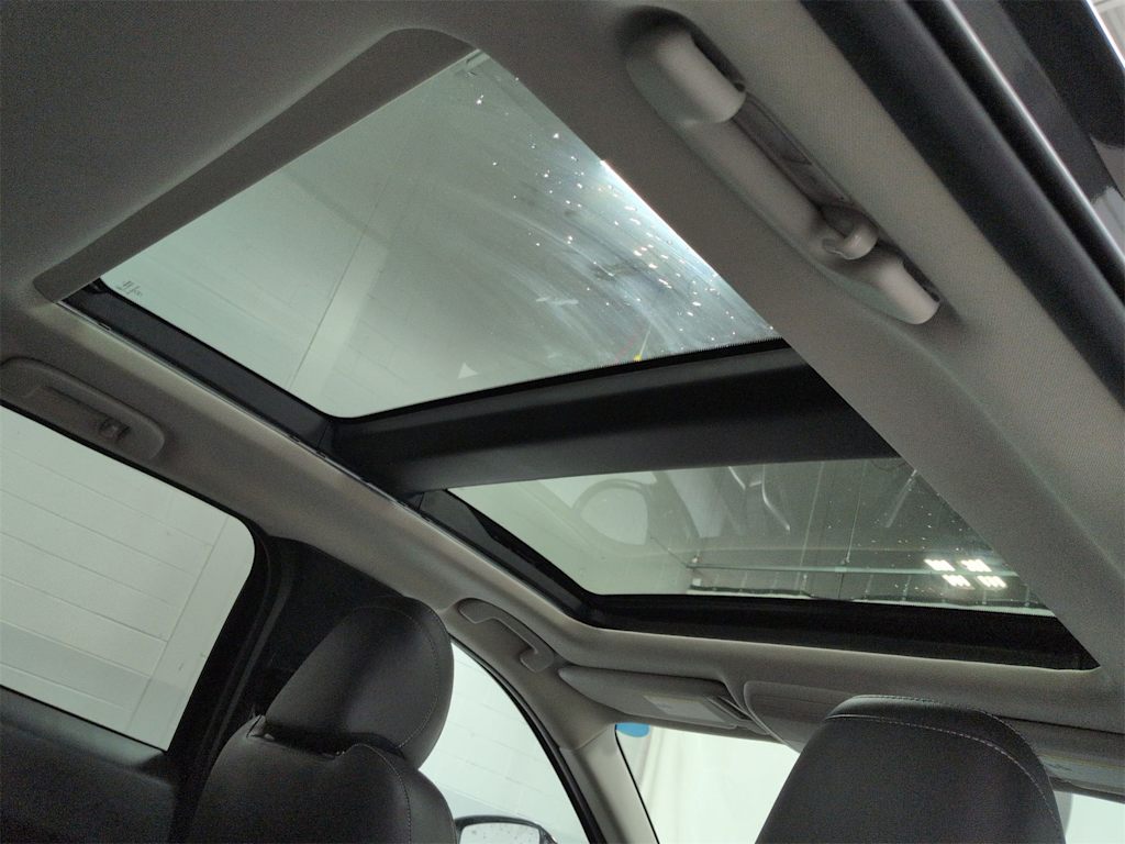 Thumbnail: 2023 Mazda CX-50 - 31