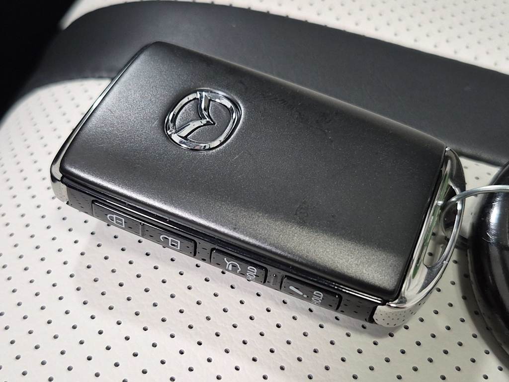 Thumbnail: 2026 Mazda CX-50 - 36