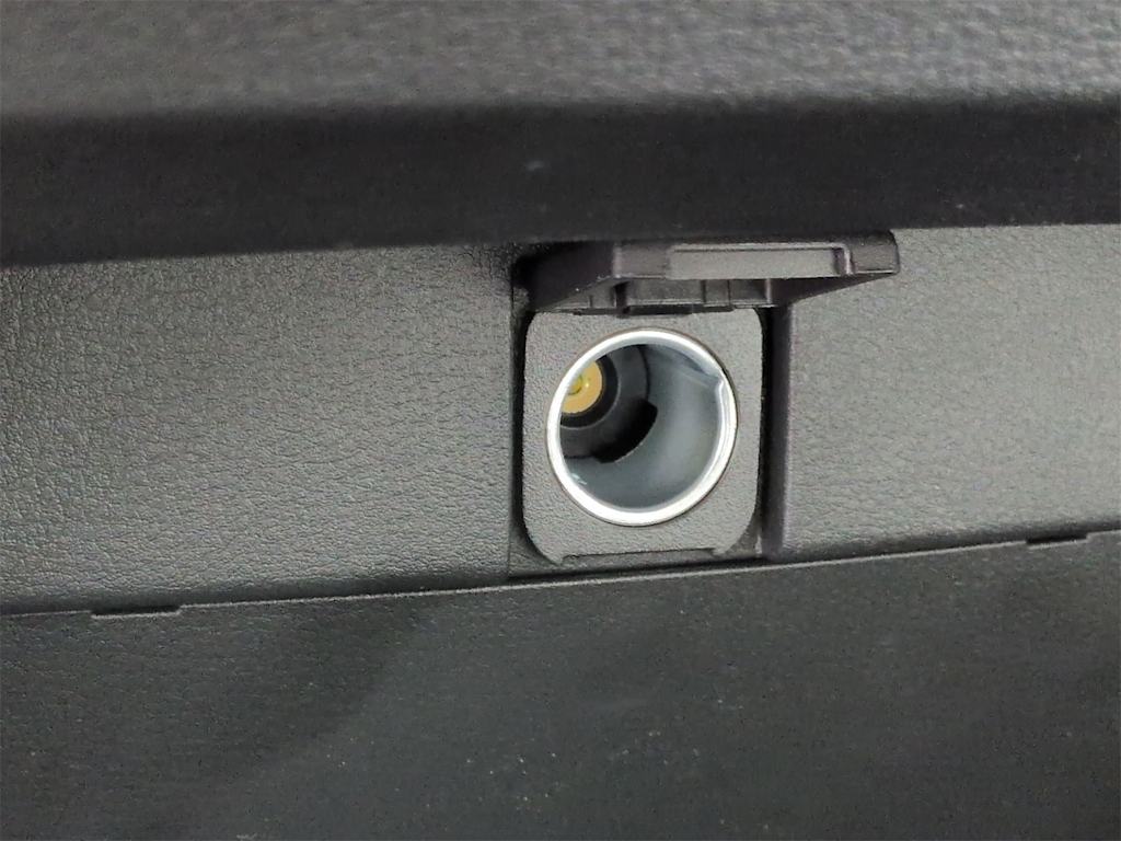 Thumbnail: 2026 Mazda CX-50 - 37