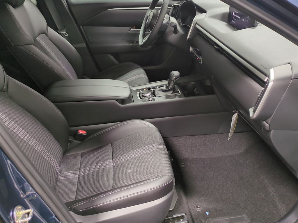 Thumbnail: 2025 Mazda CX-50 - 28