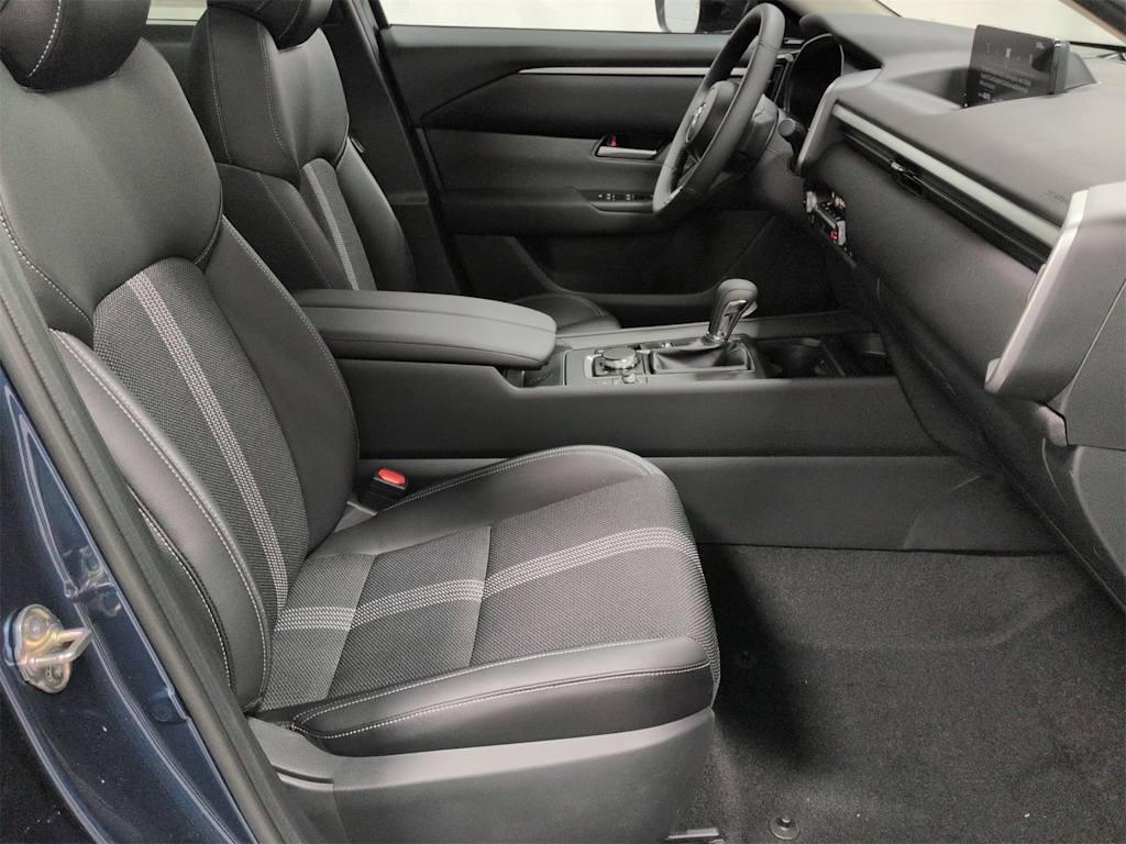 Thumbnail: 2025 Mazda CX-50 - 12