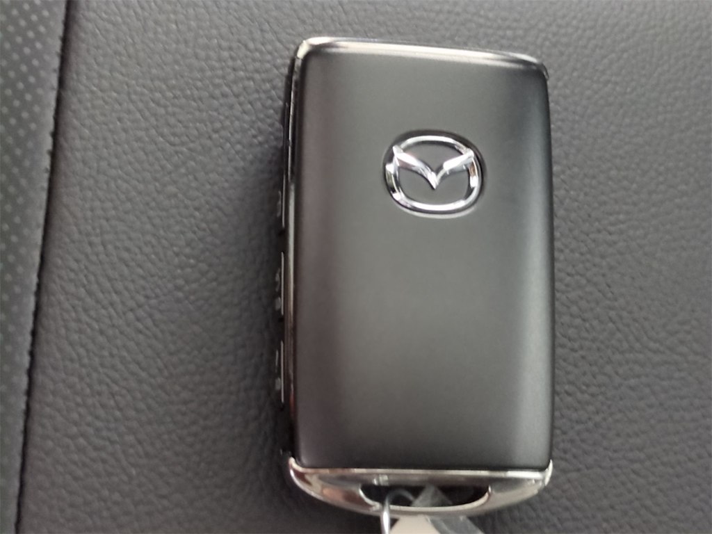 Thumbnail: 2025 Mazda CX-50 - 37