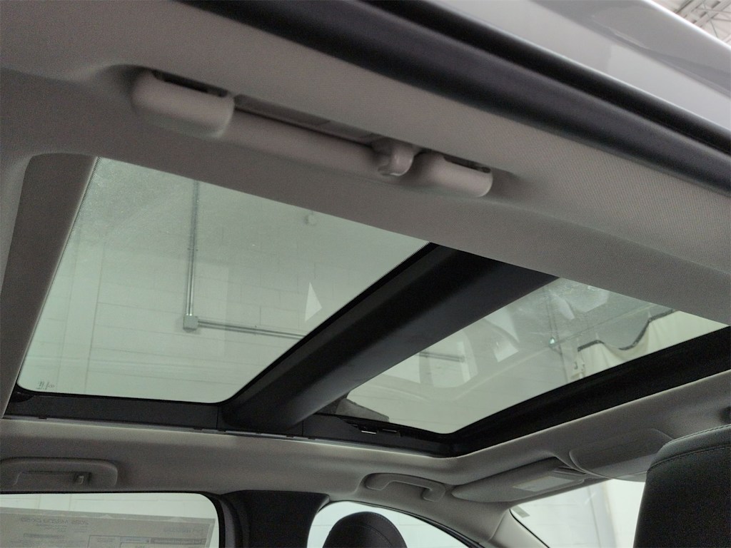 Thumbnail: 2025 Mazda CX-50 - 30