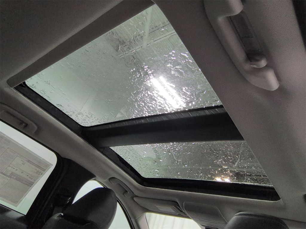 Thumbnail: 2025 Mazda CX-50 - 31