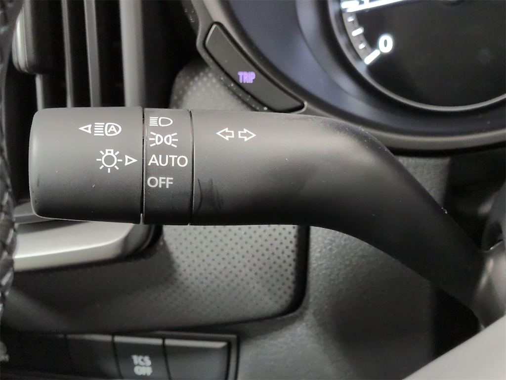 Thumbnail: 2025 Mazda CX-50 - 35