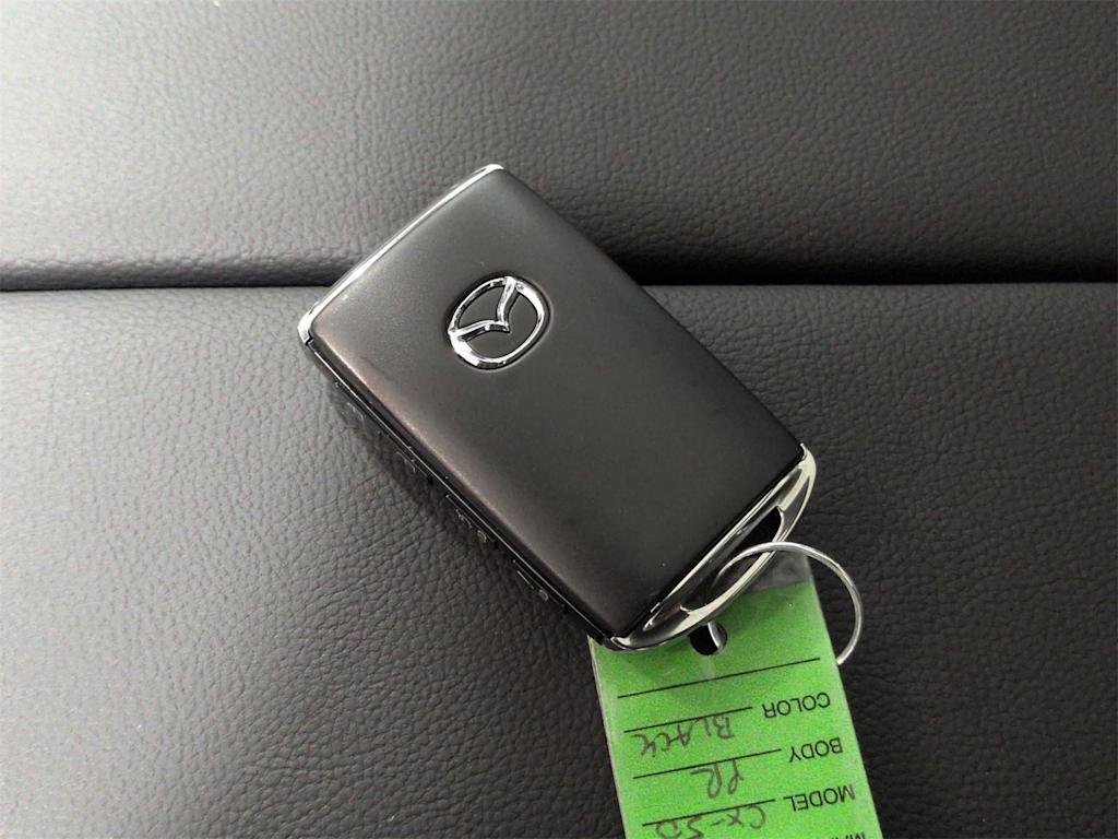 Thumbnail: 2025 Mazda CX-50 - 17