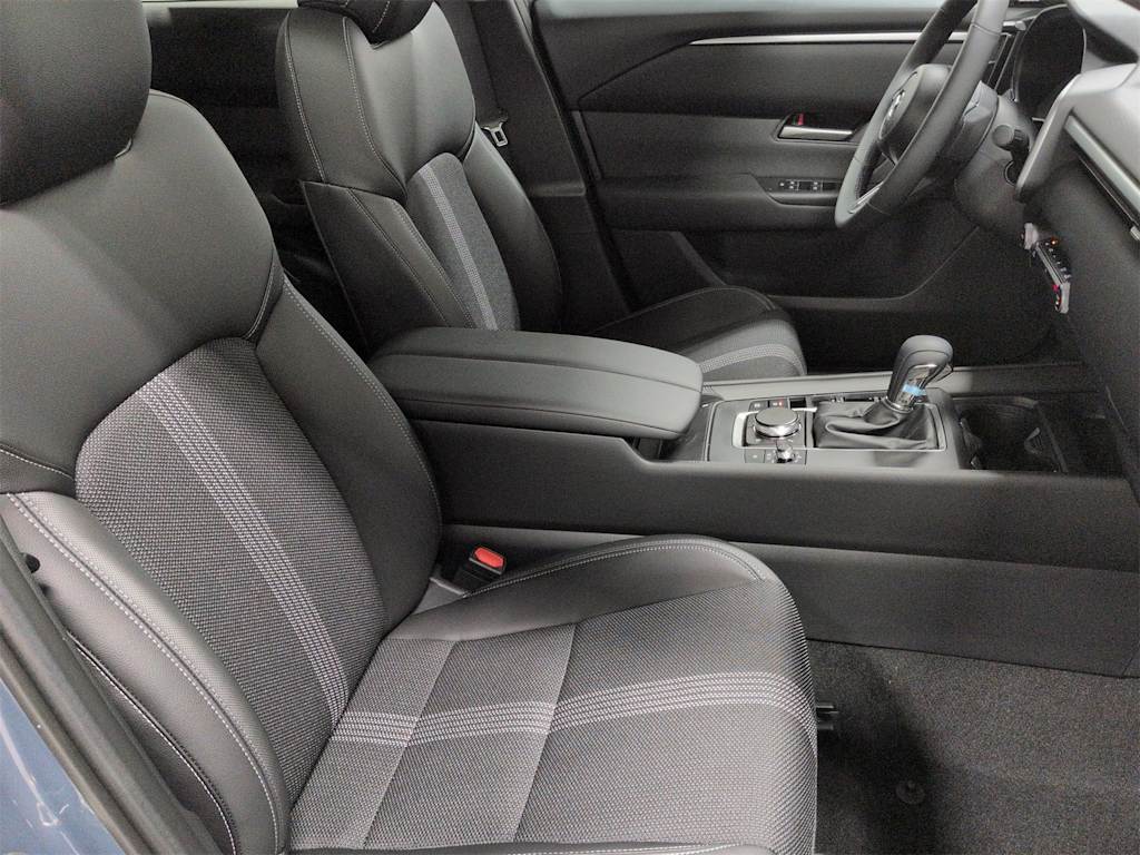 Thumbnail: 2025 Mazda CX-50 - 12