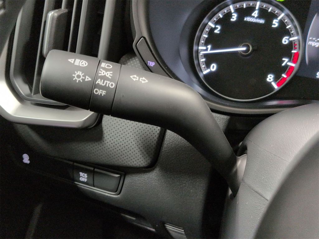 Thumbnail: 2025 Mazda CX-50 - 35