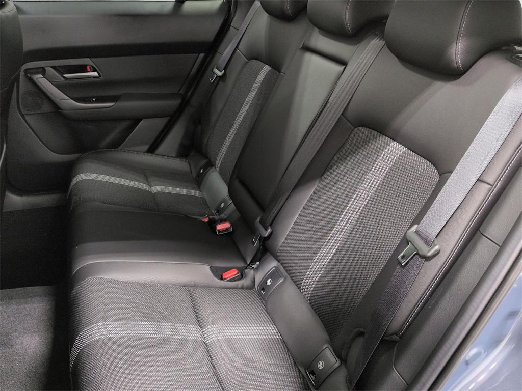 Thumbnail: 2025 Mazda CX-50 - 29