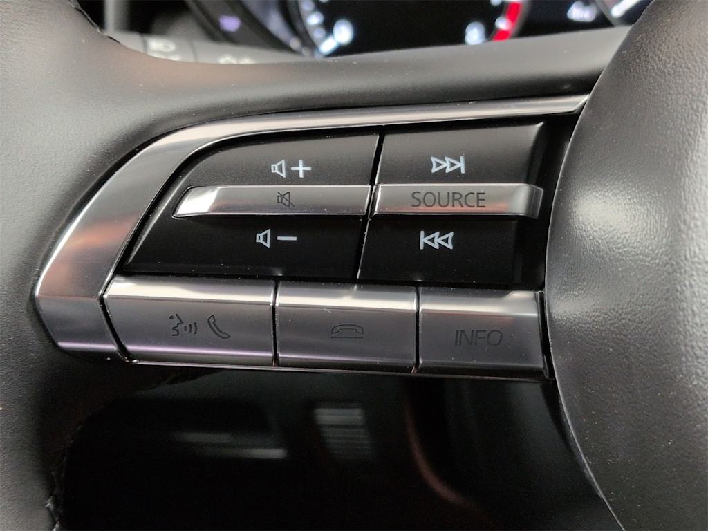 Thumbnail: 2025 Mazda CX-50 - 32