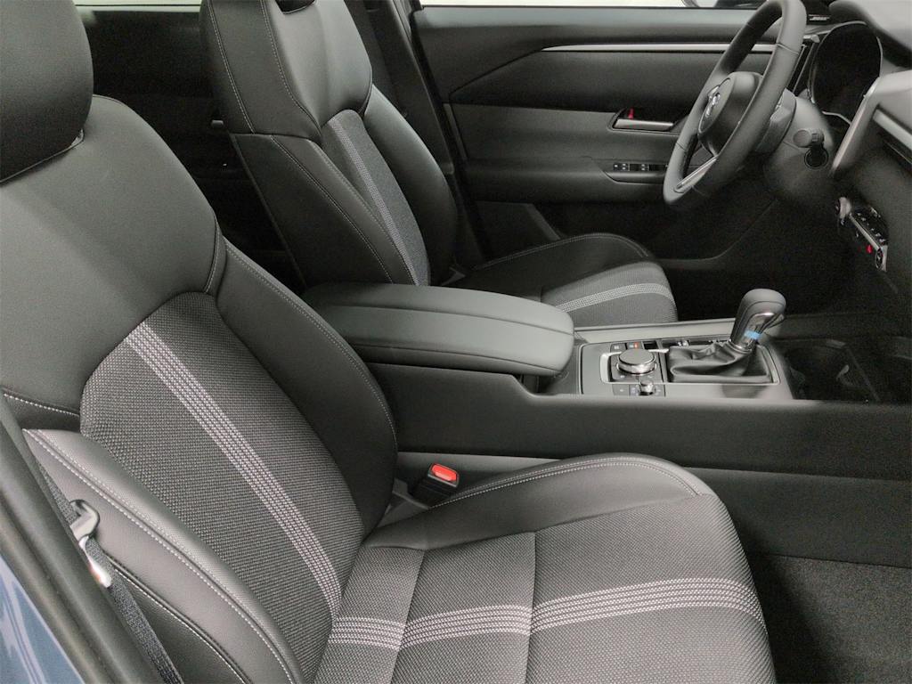 Thumbnail: 2025 Mazda CX-50 - 12