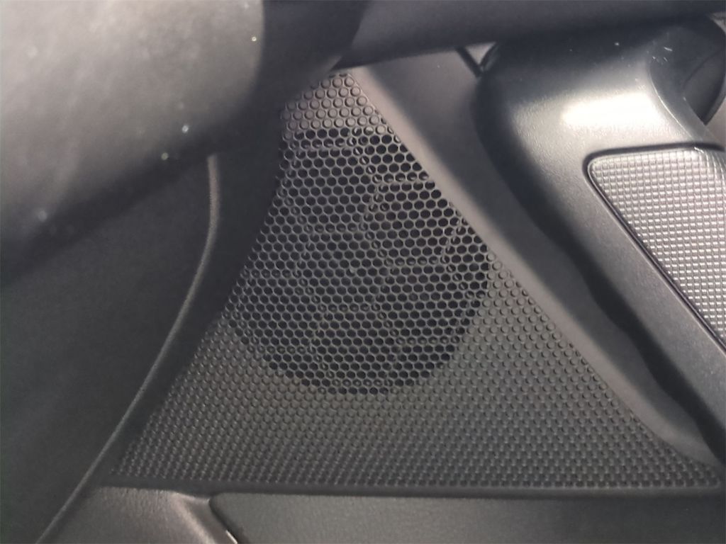 Thumbnail: 2025 Mazda CX-50 - 32