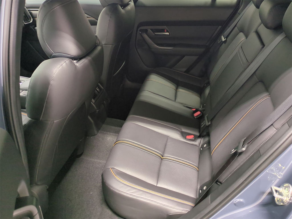 Thumbnail: 2025 Mazda CX-50 - 12