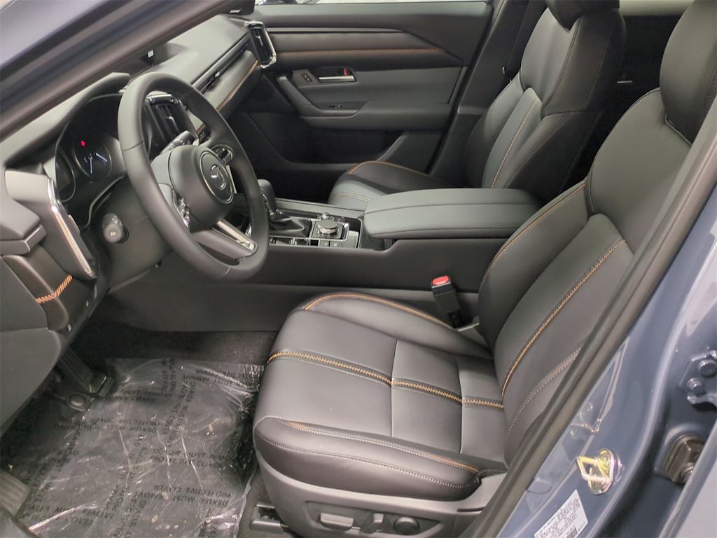 Thumbnail: 2025 Mazda CX-50 - 10