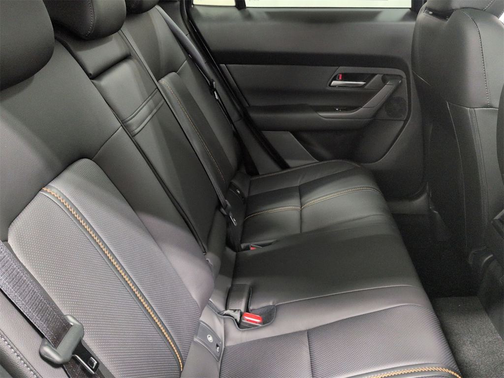 Thumbnail: 2025 Mazda CX-50 - 30