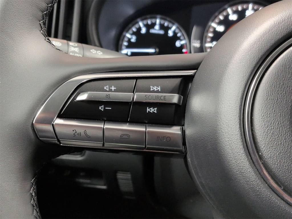 Thumbnail: 2025 Mazda CX-50 - 32