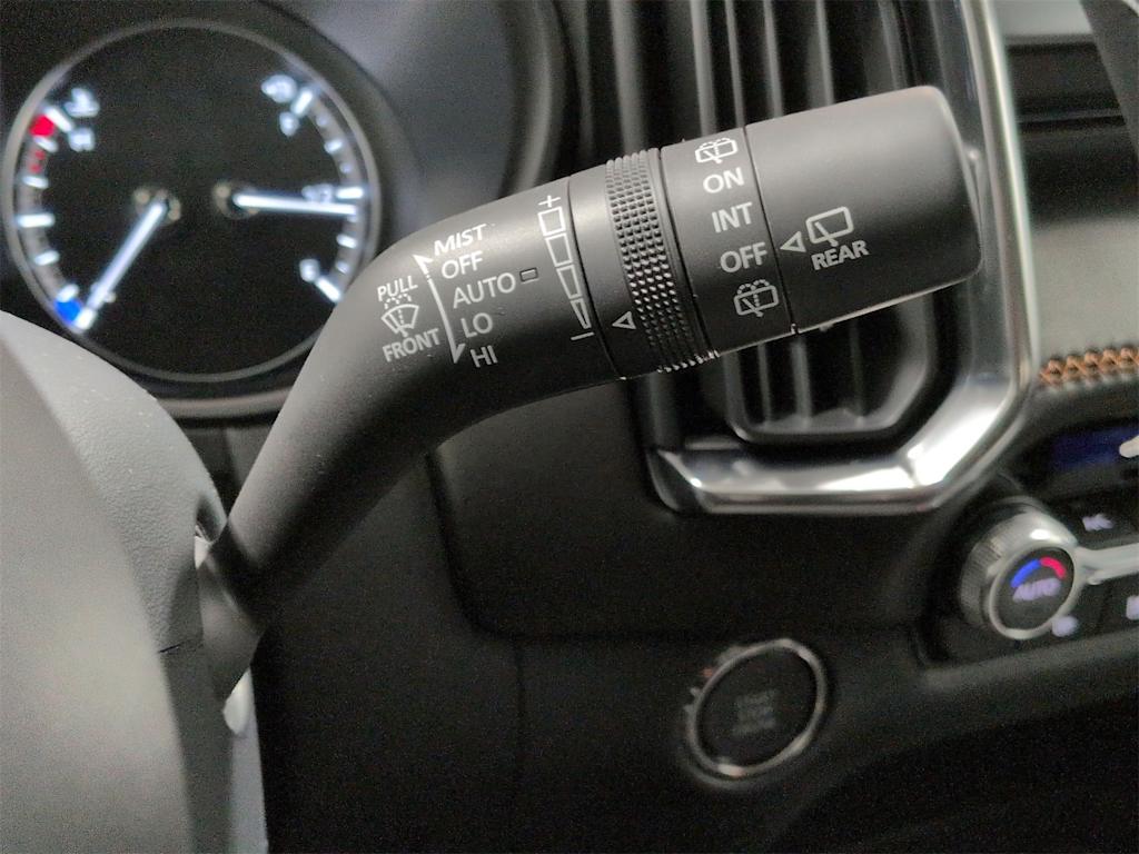 Thumbnail: 2025 Mazda CX-50 - 34