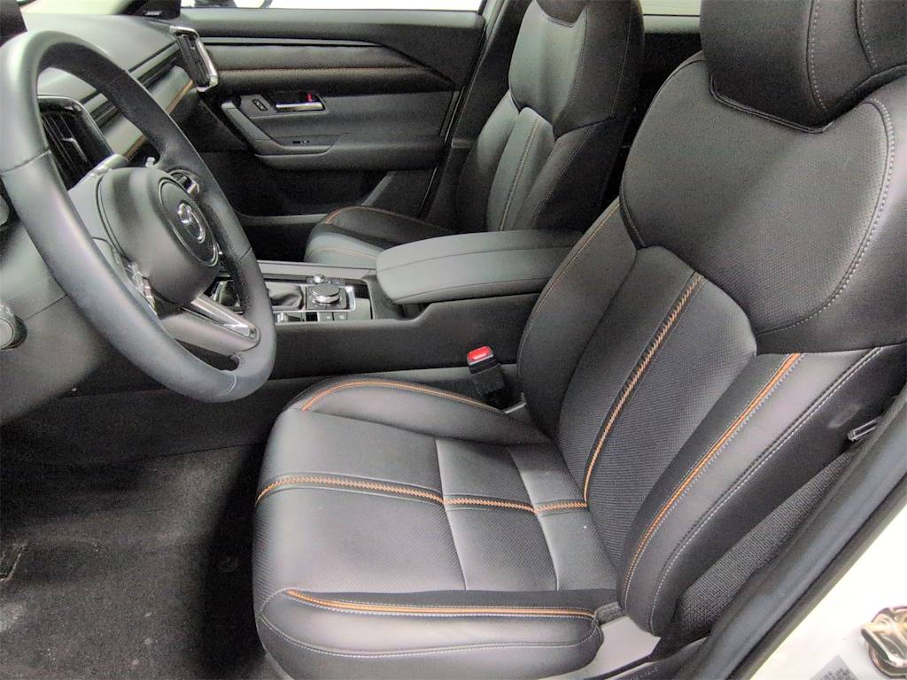 Thumbnail: 2025 Mazda CX-50 - 10