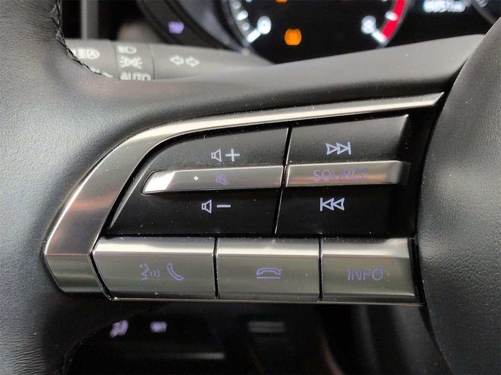 Thumbnail: 2025 Mazda CX-50 - 32