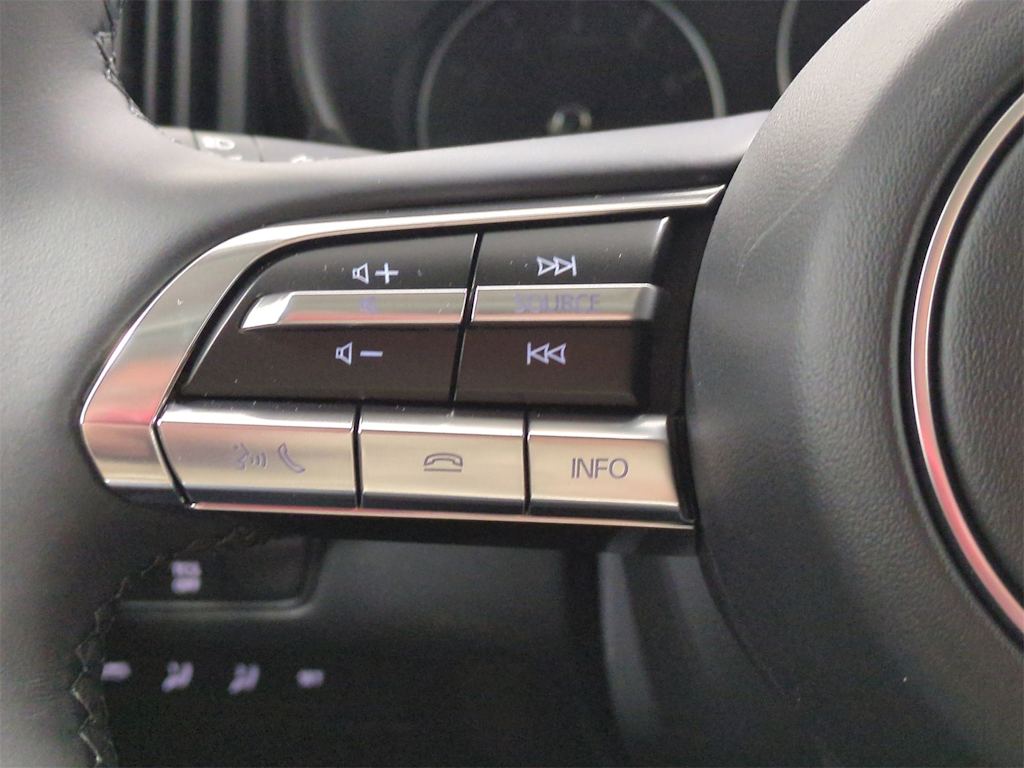 Thumbnail: 2025 Mazda CX-50 - 30