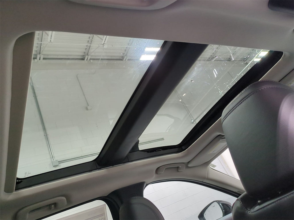 Thumbnail: 2025 Mazda CX-50 - 28