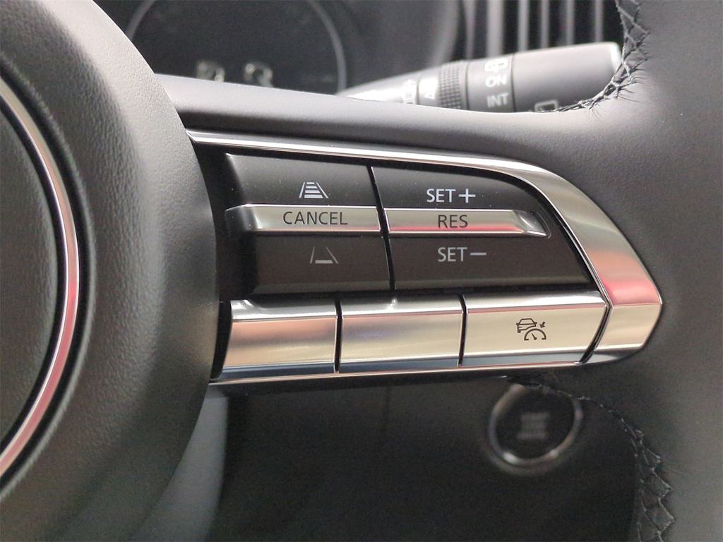 Thumbnail: 2025 Mazda CX-50 - 31