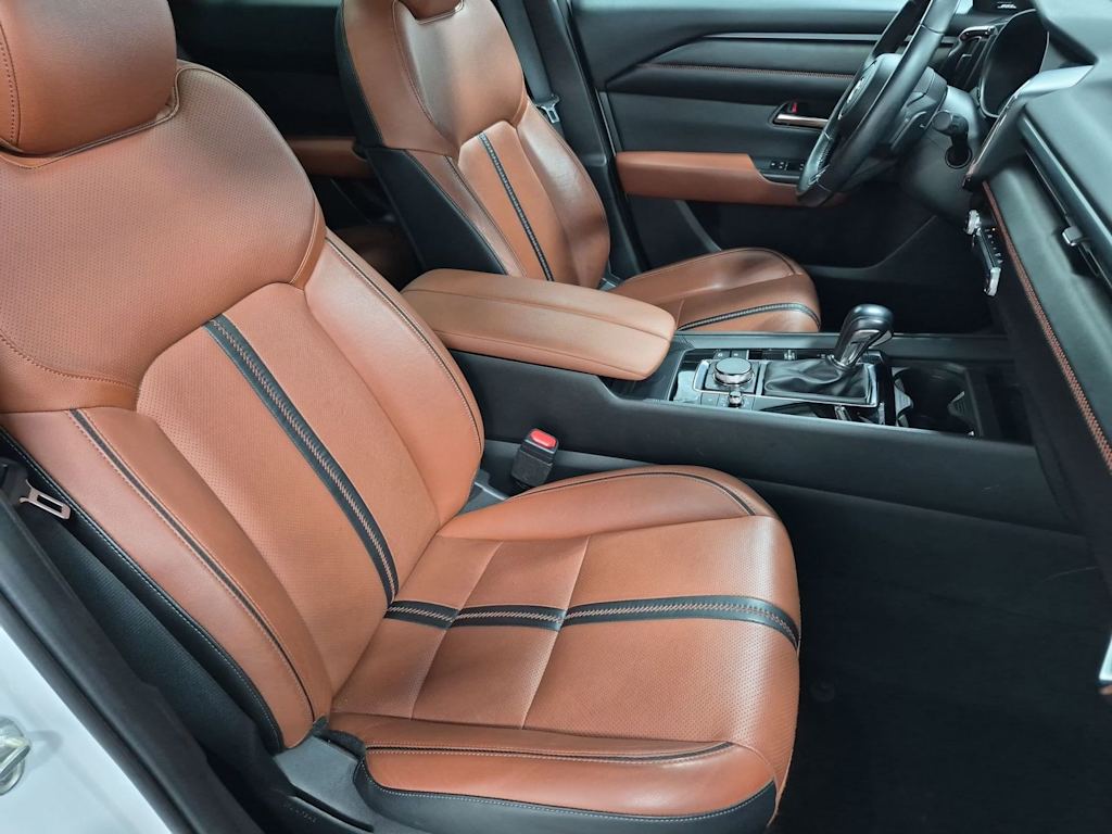 Thumbnail: 2023 Mazda CX-50 - 11