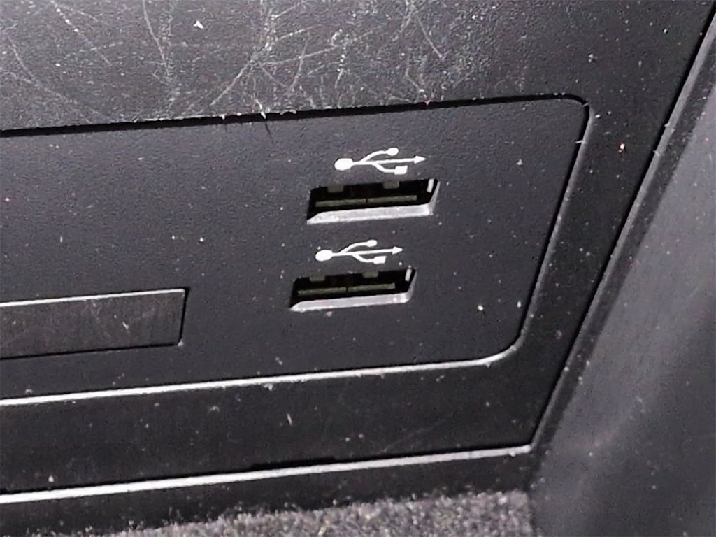 Thumbnail: 2023 Mazda CX-50 - 36