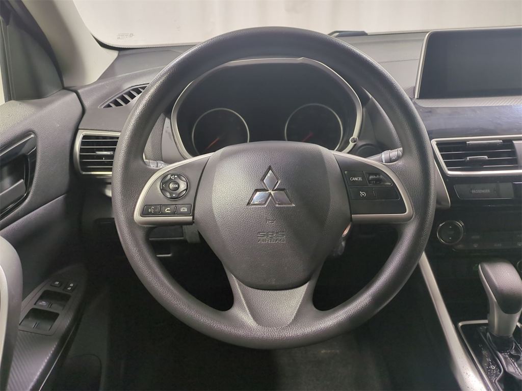 Thumbnail: 2018 Mitsubishi Eclipse Cross - 14
