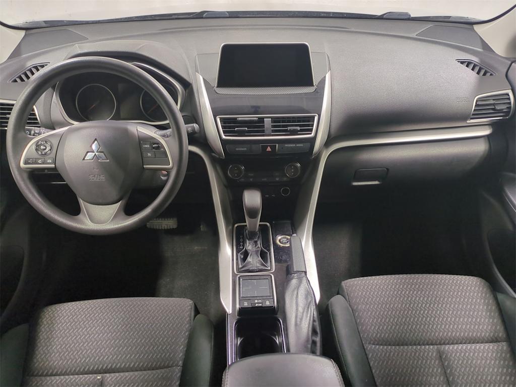 Thumbnail: 2018 Mitsubishi Eclipse Cross - 10
