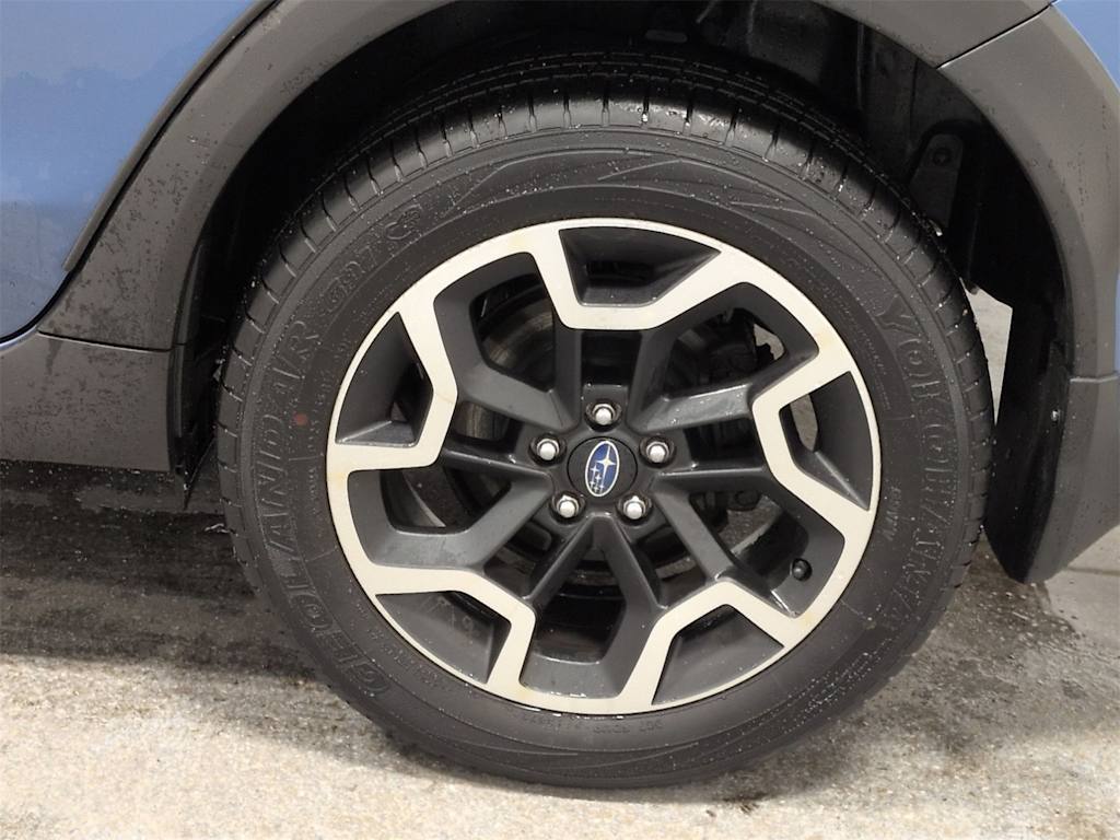 Thumbnail: 2017 Subaru Crosstrek - 8