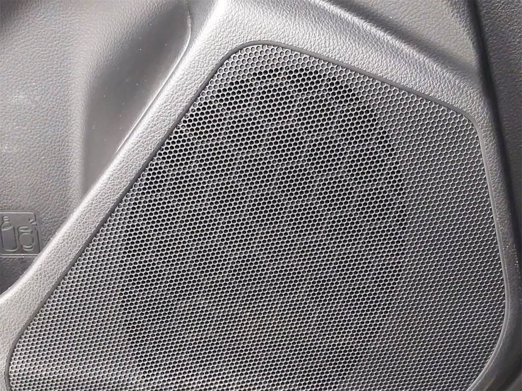 Thumbnail: 2015 Subaru Forester - 36