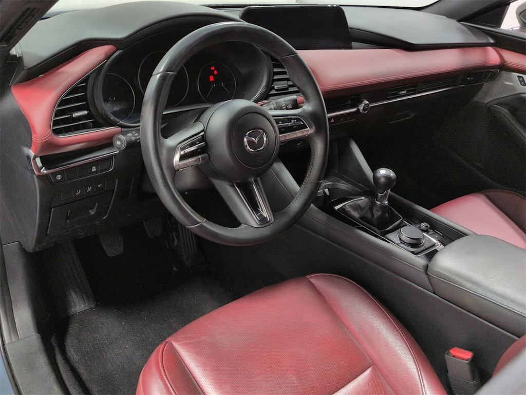 Thumbnail: 2020 Mazda Mazda3 - 2