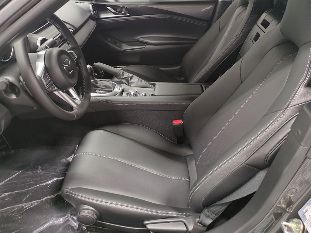 Thumbnail: 2025 Mazda MX-5 Miata - 11