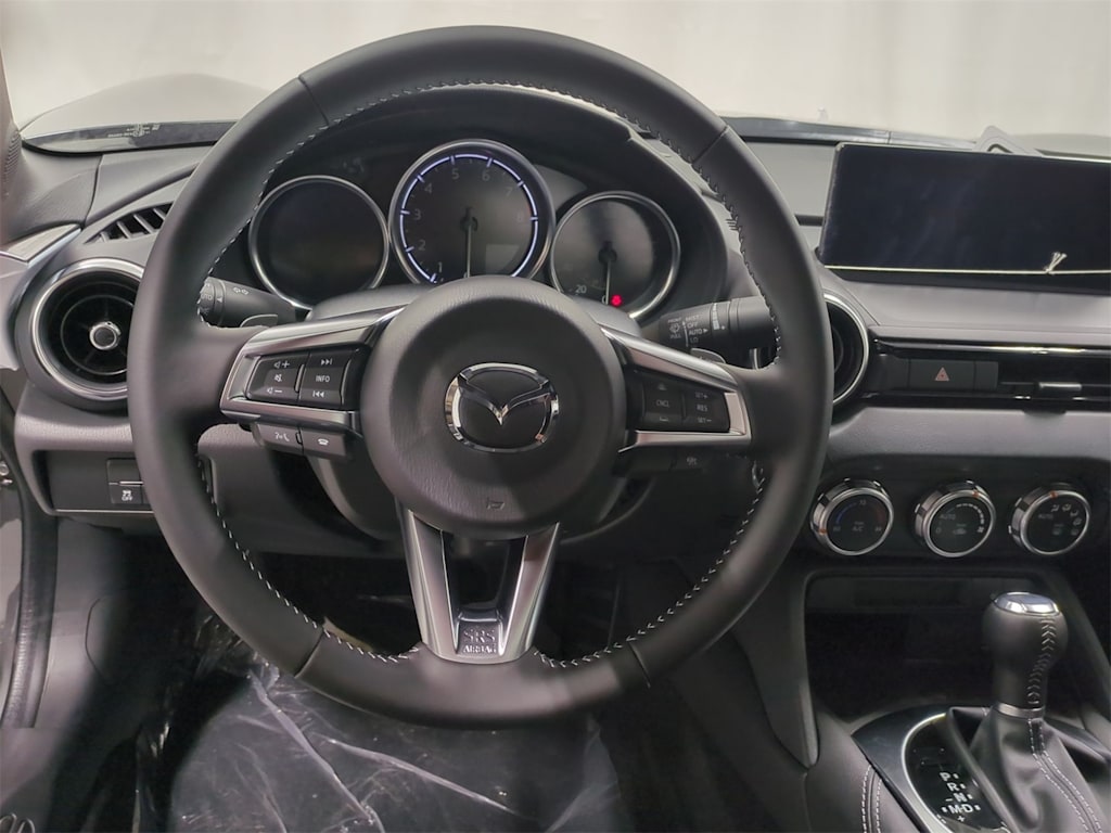 Thumbnail: 2025 Mazda MX-5 Miata - 13