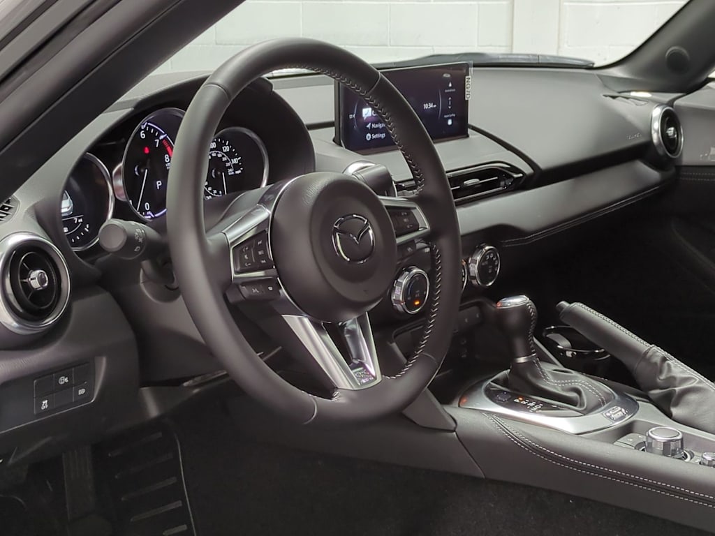 Thumbnail: 2026 Mazda MX-5 Miata - 2