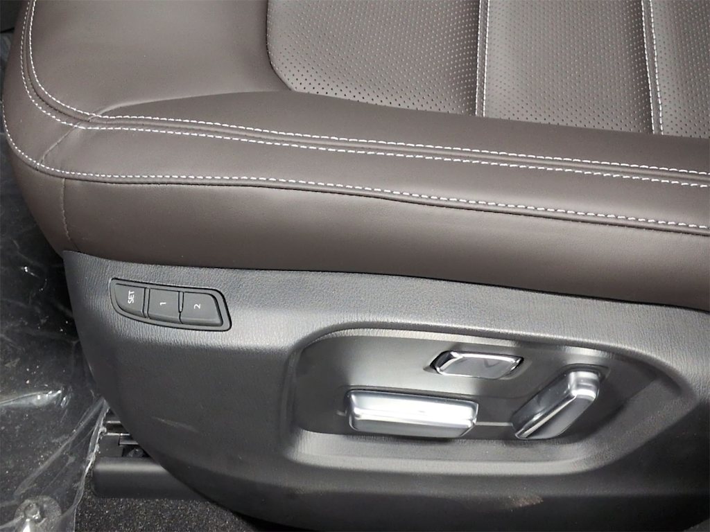 Thumbnail: 2025 Mazda CX-5 - 26